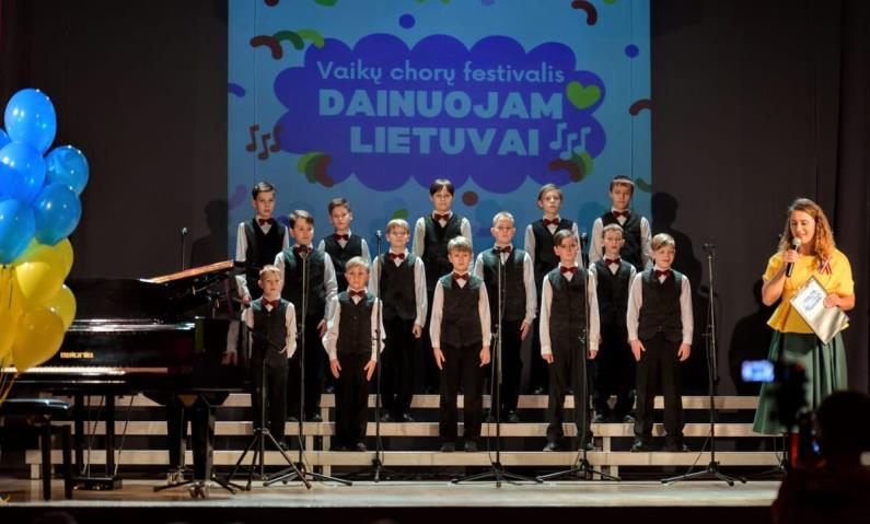Starptautiskais bērnu koru festifāls "Dainojam Lietuvai"